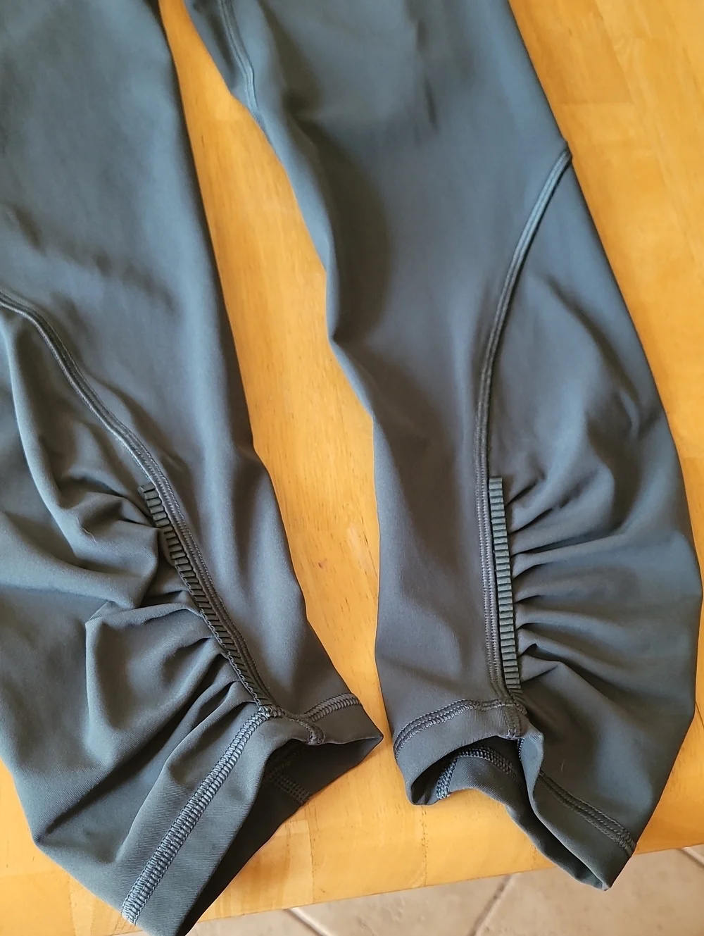 Lululemon Leggings Play Off The Pleats Tight 25
